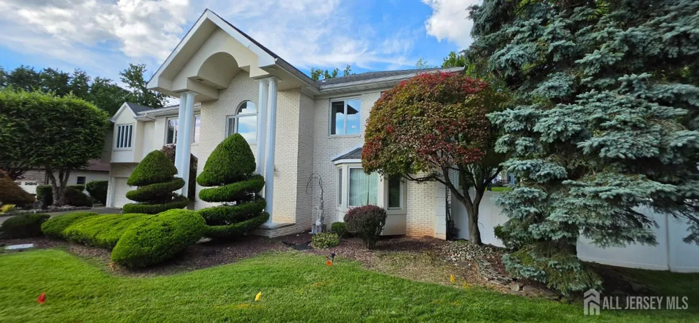 6 Sandra Drive Edison, NJ 08820