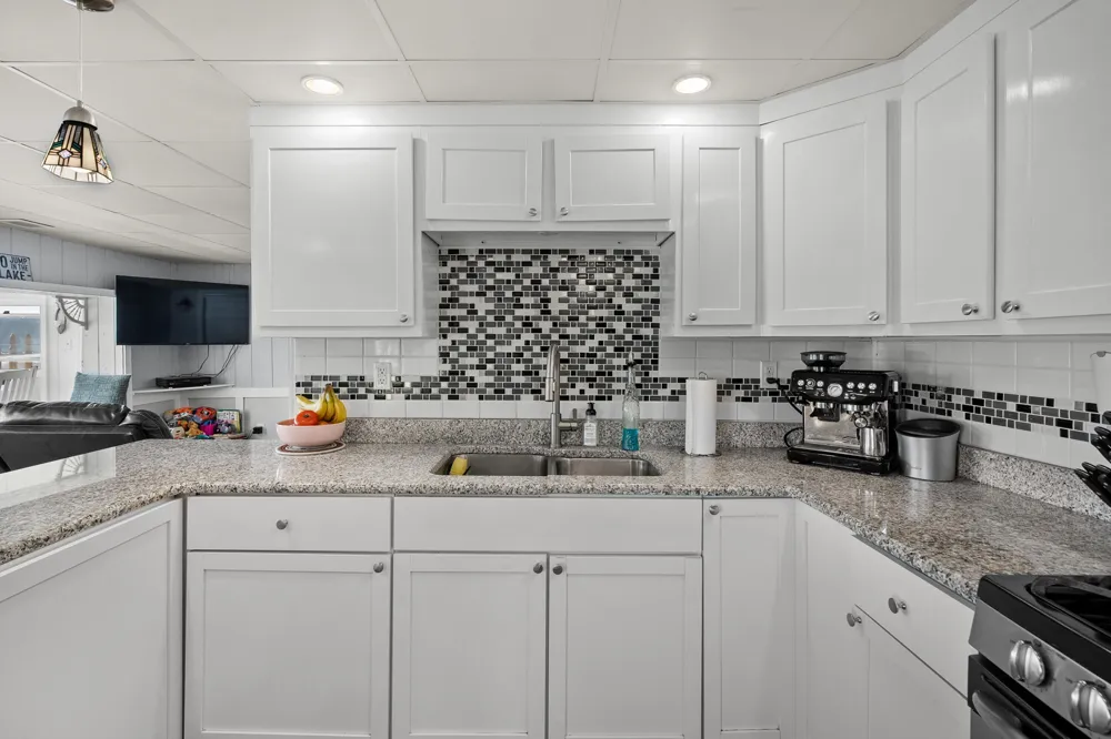 10861 Long Point Drive Plainwell, MI 49080