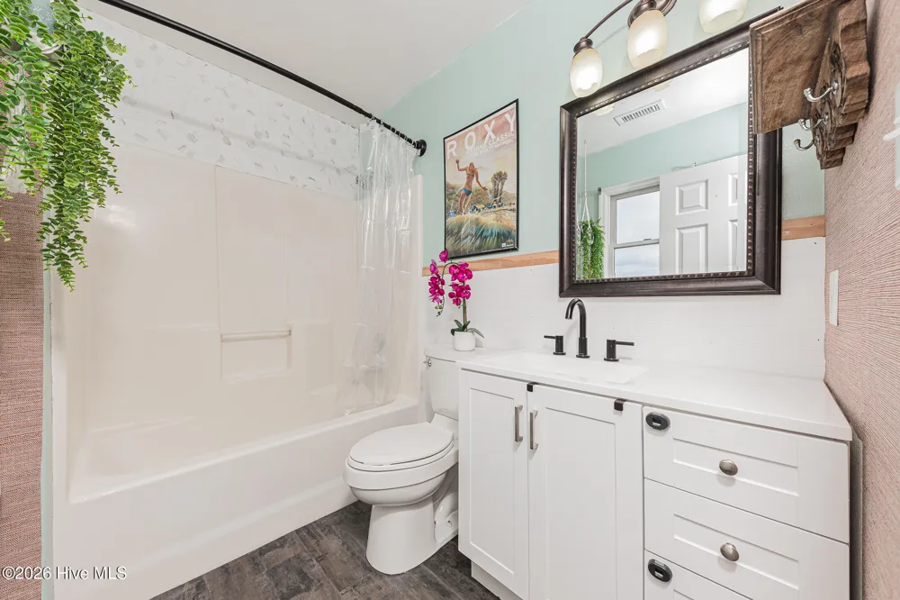 123 Buds Lane Cedar Point, NC 28584
