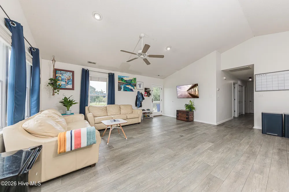 123 Buds Lane Cedar Point, NC 28584