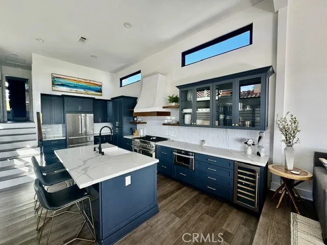 55 Palm Beach Court Dana Point, CA 92629