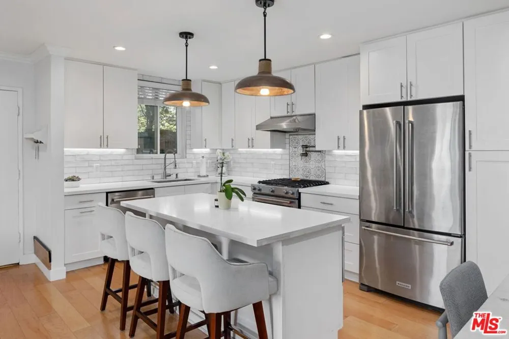 1317 12th Street #1 Santa Monica, CA 90401