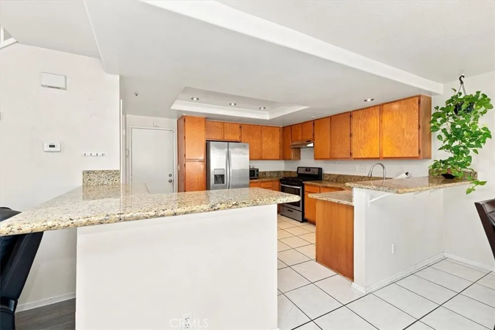 13962 Green Vista Fontana, CA 92337