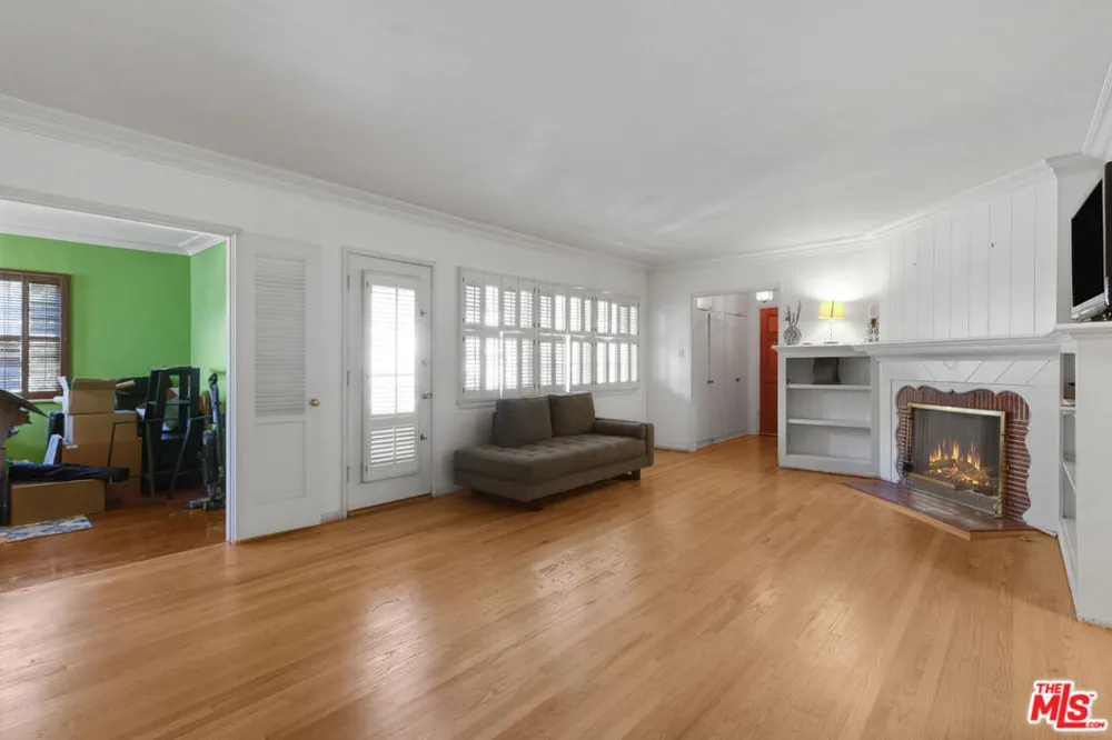 11737 Bellagio Road Los Angeles, CA 90049