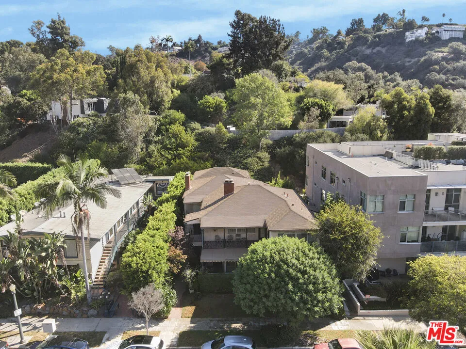 11737 Bellagio Road Los Angeles, CA 90049
