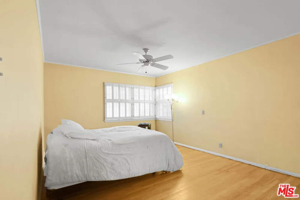 11737 Bellagio Road Los Angeles, CA 90049