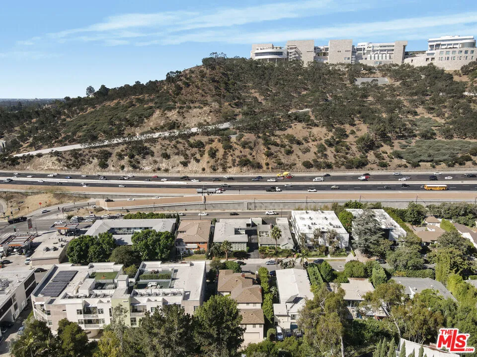 11737 Bellagio Road Los Angeles, CA 90049