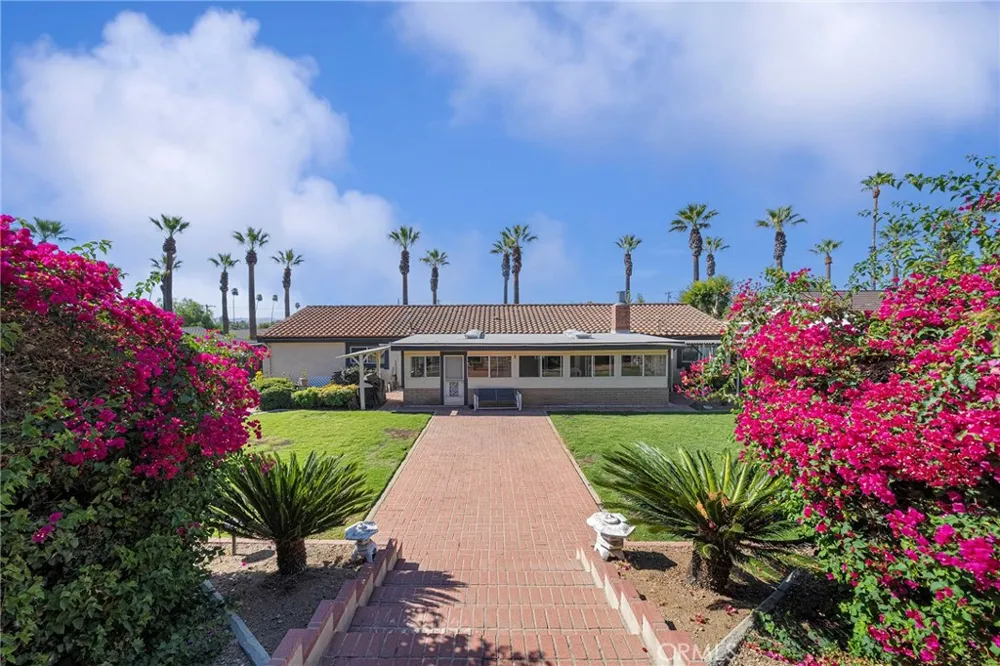 1029 Coronet Street Glendora, CA 91741