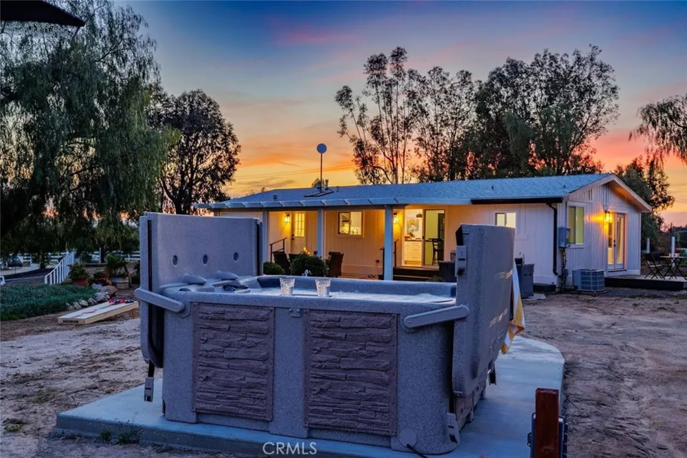 39450 Colleen Way Temecula, CA 92592