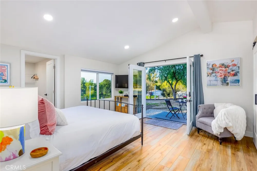39450 Colleen Way Temecula, CA 92592