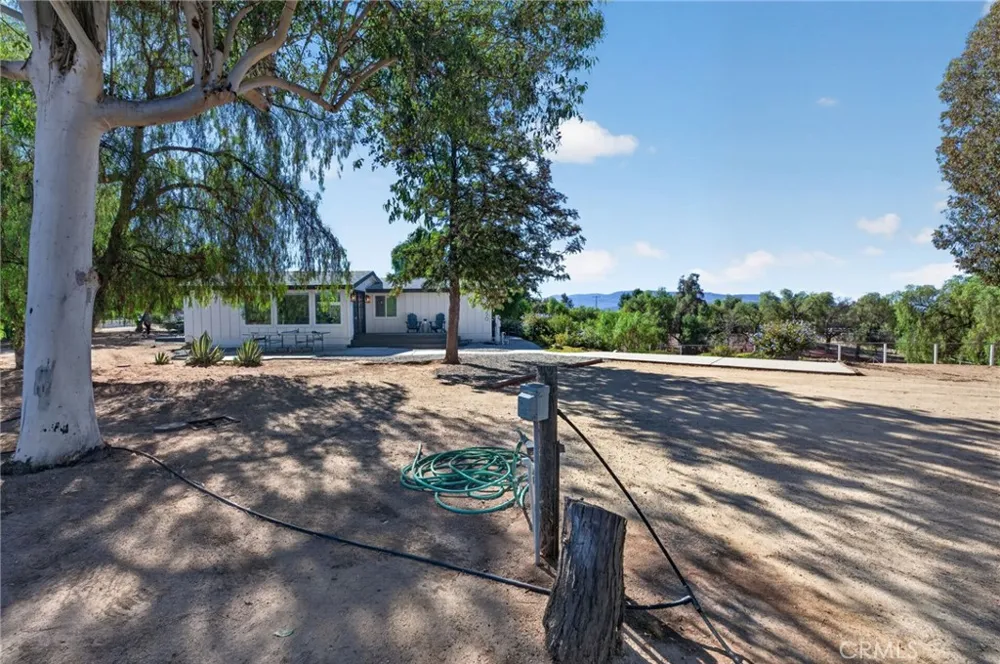 39450 Colleen Way Temecula, CA 92592
