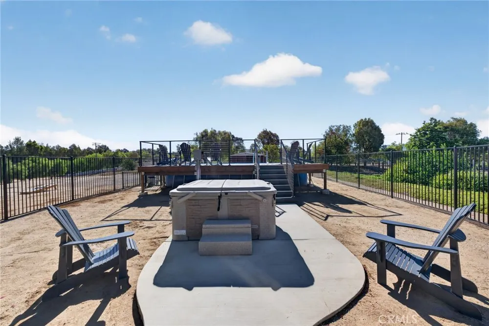 39450 Colleen Way Temecula, CA 92592