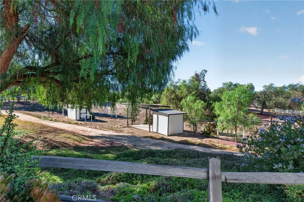 39450 Colleen Way Temecula, CA 92592