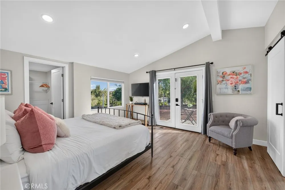 39450 Colleen Way Temecula, CA 92592
