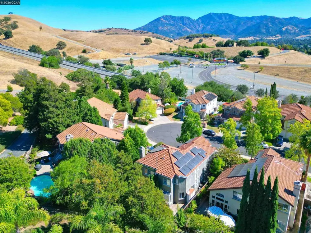 2287 Flagstone Way Concord, CA 94521