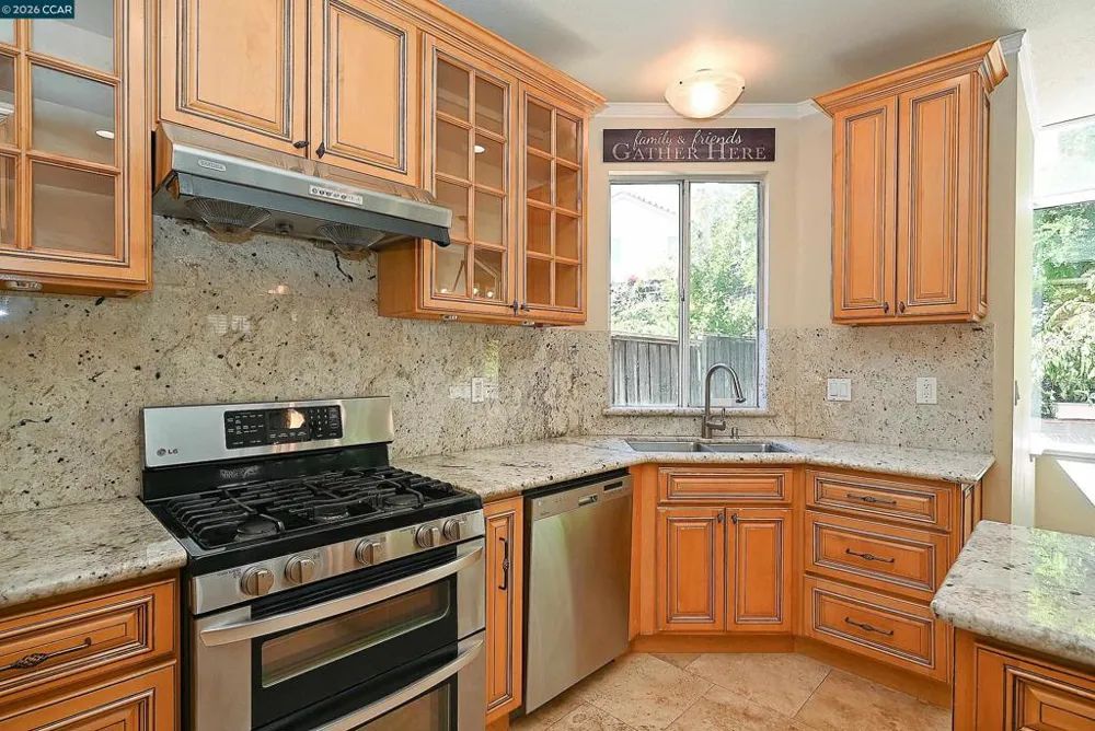 2287 Flagstone Way Concord, CA 94521