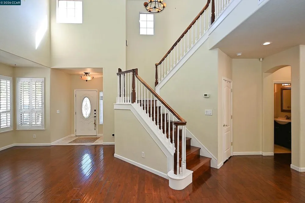2287 Flagstone Way Concord, CA 94521