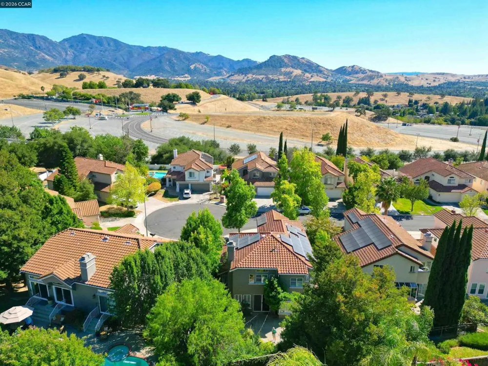 2287 Flagstone Way Concord, CA 94521