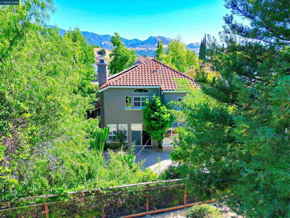 2287 Flagstone Way Concord, CA 94521