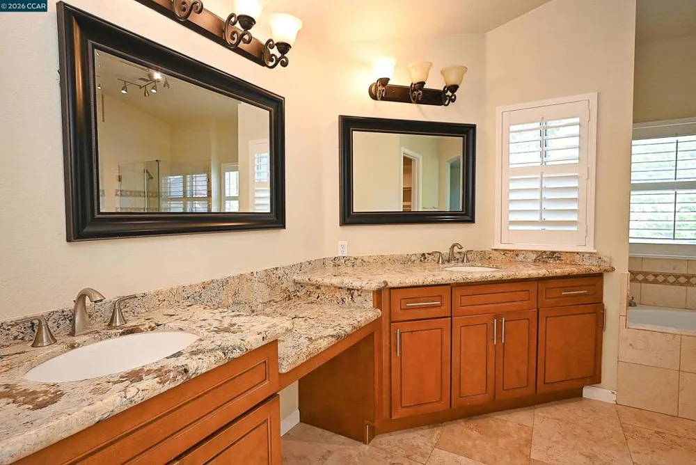 2287 Flagstone Way Concord, CA 94521