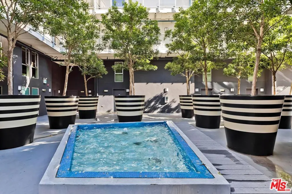 4215 Glencoe Avenue #317 Los Angeles, CA 90292