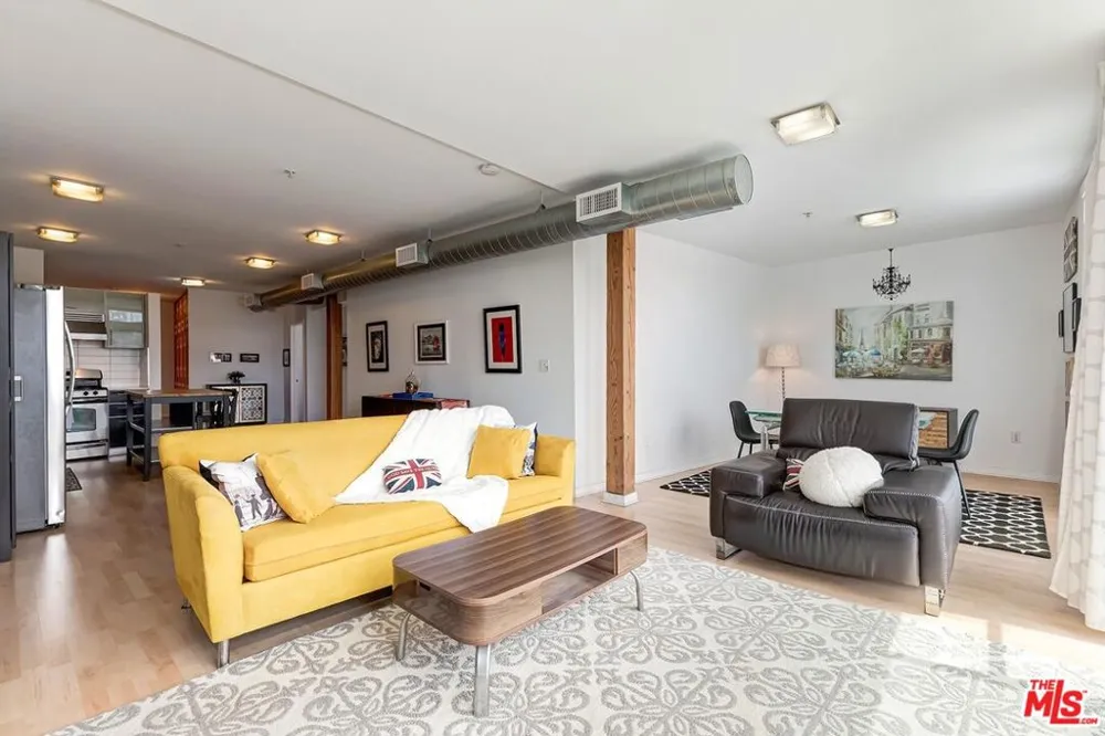 4215 Glencoe Avenue #317 Los Angeles, CA 90292