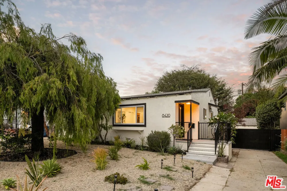 8420 Bleriot Avenue Los Angeles, CA 90045