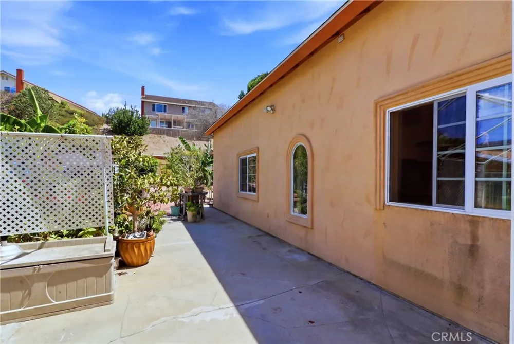 1354 Cornish Oceanside, CA 92054