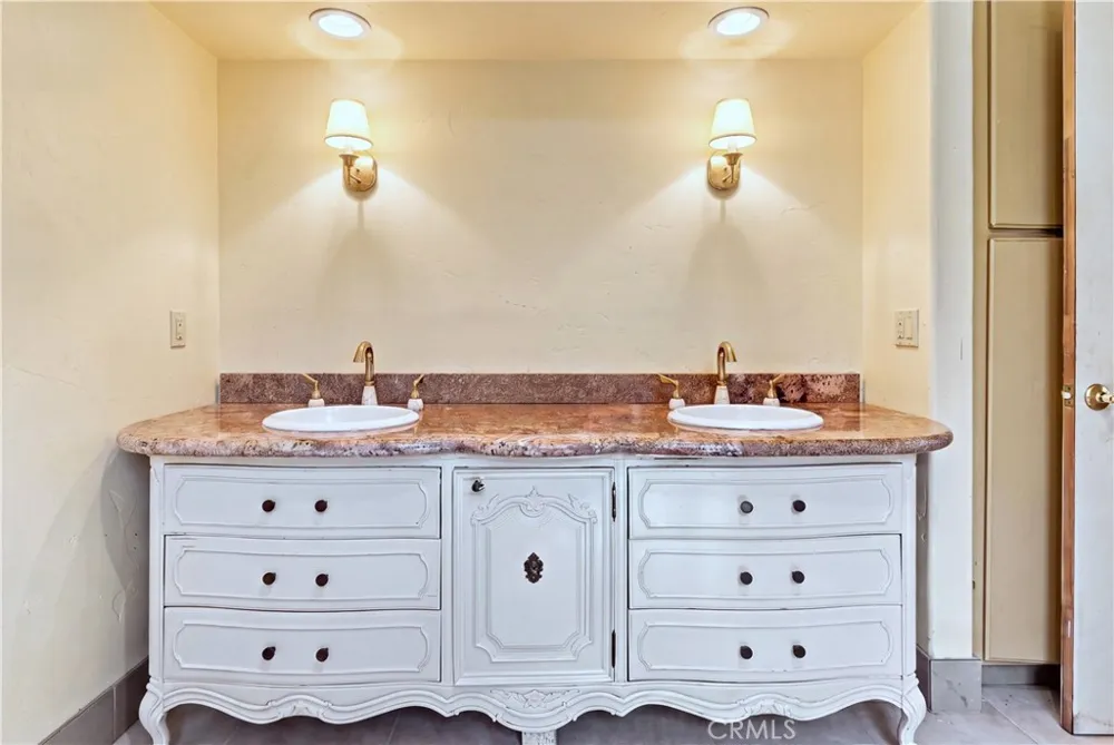1354 Cornish Oceanside, CA 92054