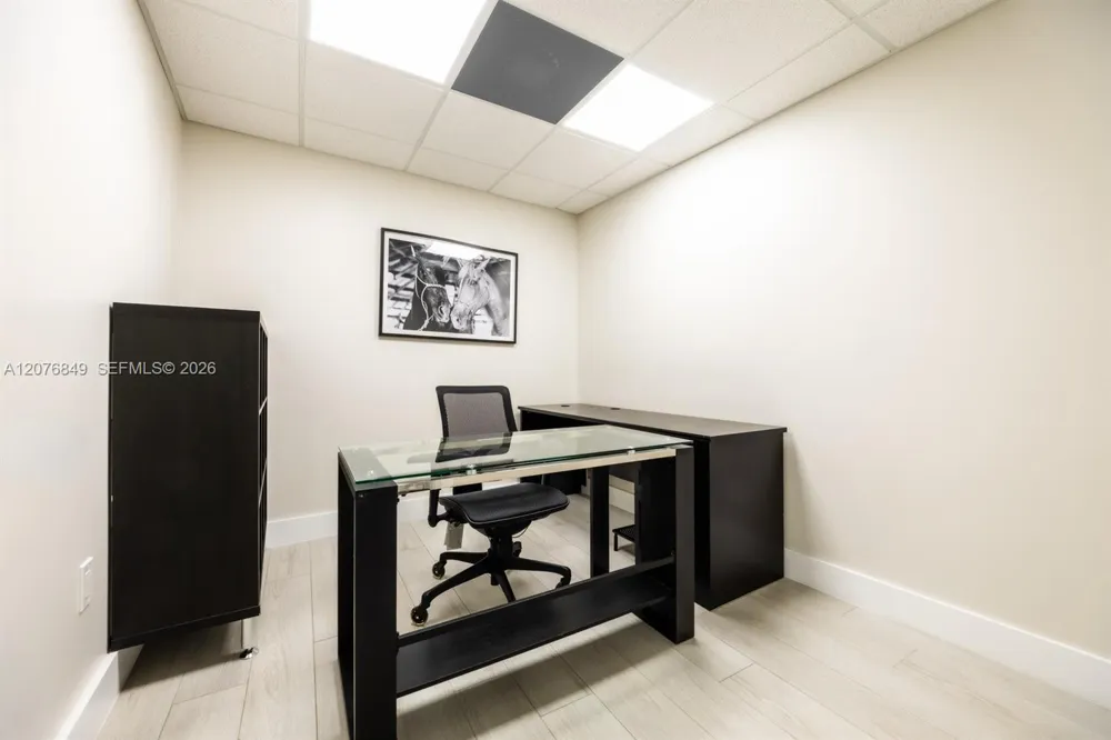 10200 NW 25th St #114 Doral, FL 33172