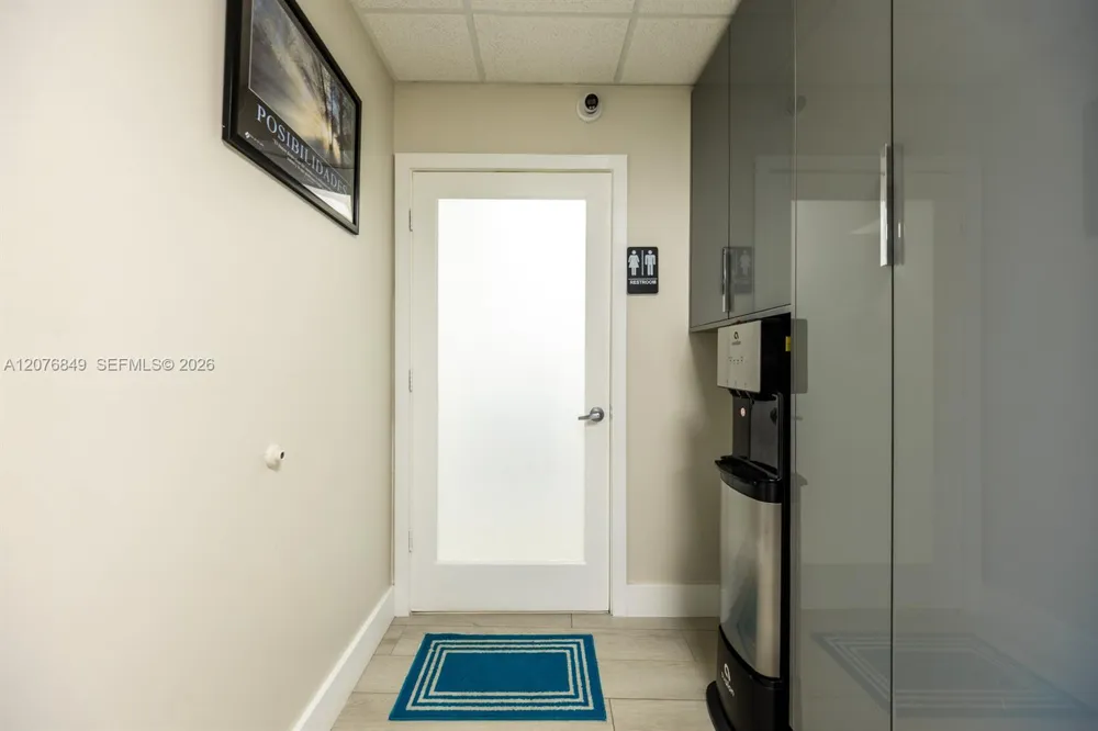 10200 NW 25th St #114 Doral, FL 33172