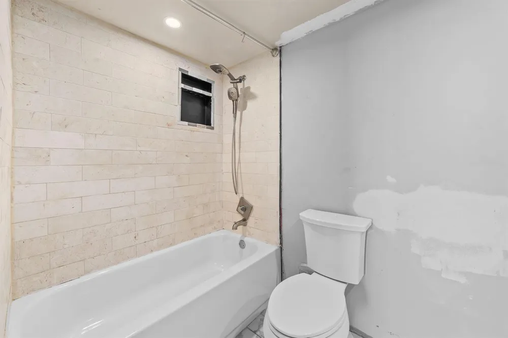 6161 NW 2nd Avenue #525 Boca Raton, FL 33487