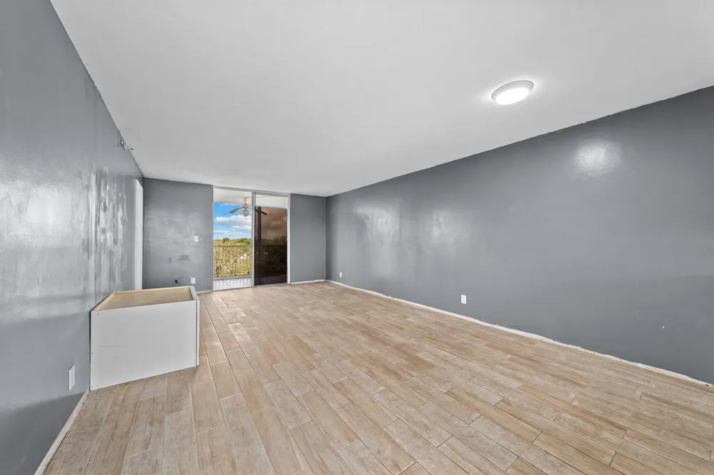 6161 NW 2nd Avenue #525 Boca Raton, FL 33487
