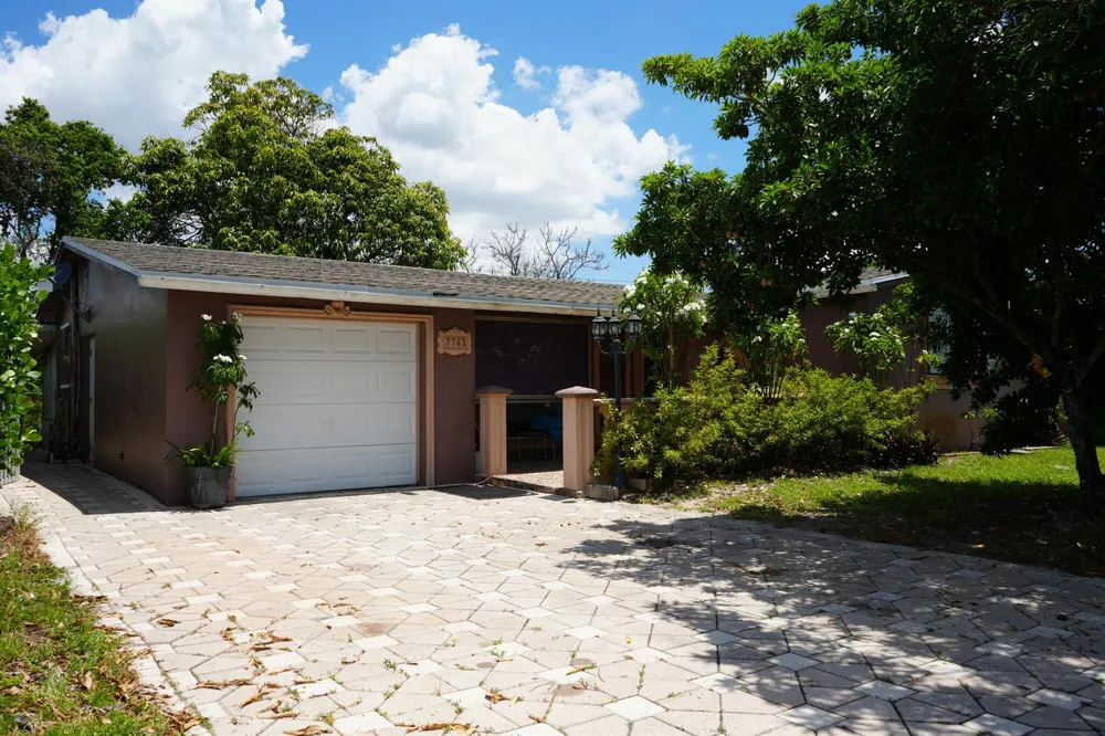 7761 Biltmore Boulevard Miramar, FL 33023