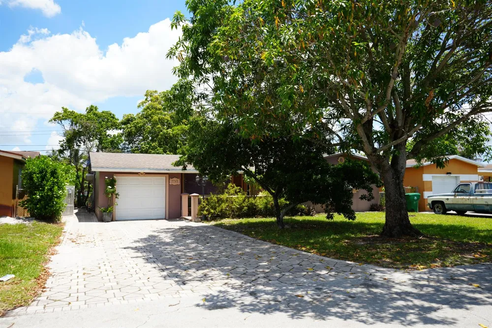 7761 Biltmore Boulevard Miramar, FL 33023