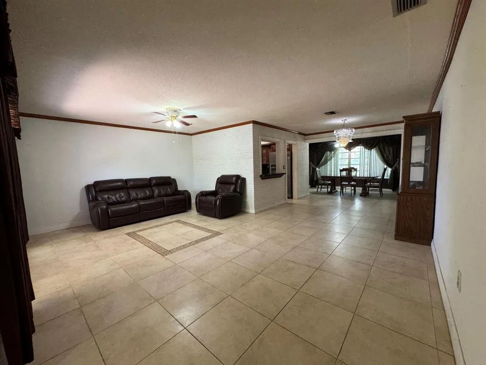 7761 Biltmore Boulevard Miramar, FL 33023