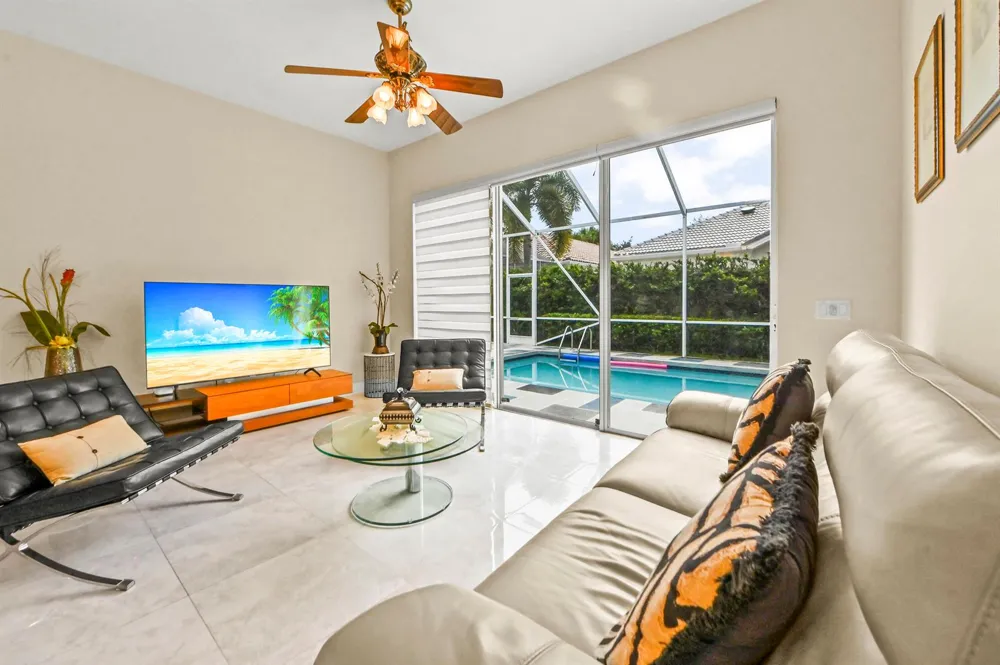 4785 Blossom Drive Delray Beach, FL 33445