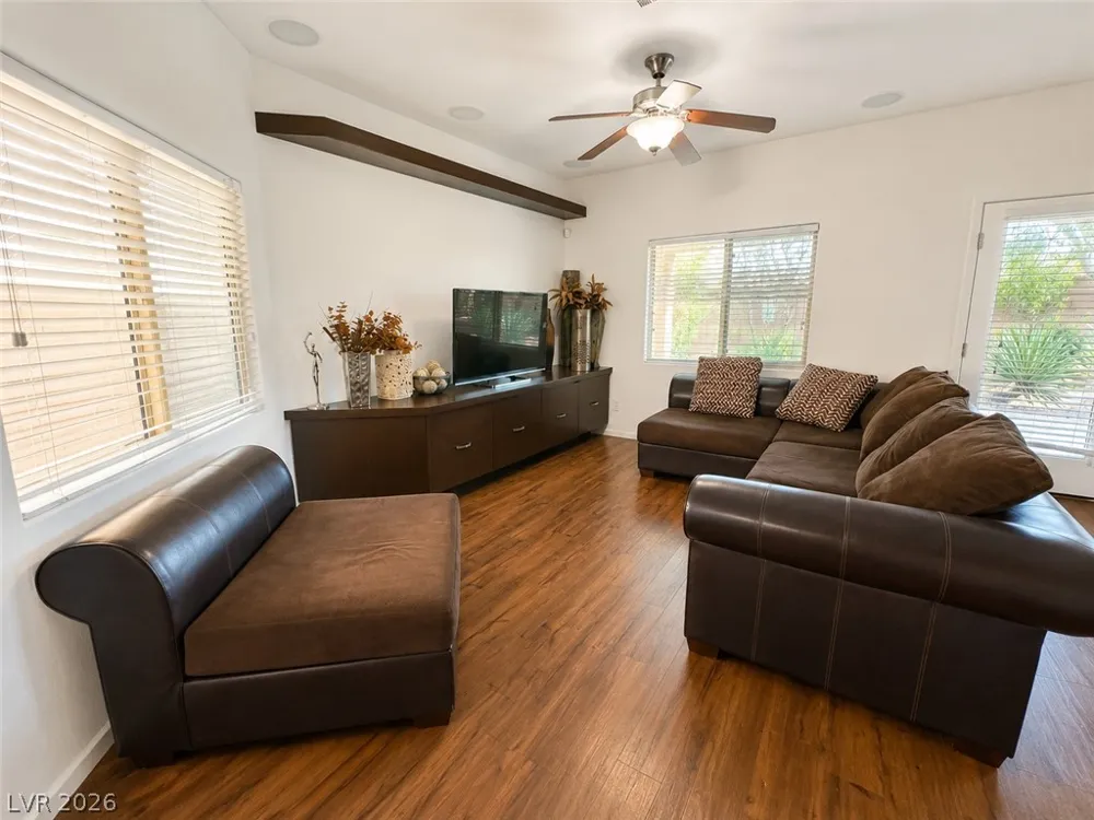2880 Sparkling Sea Street Las Vegas, NV 89117