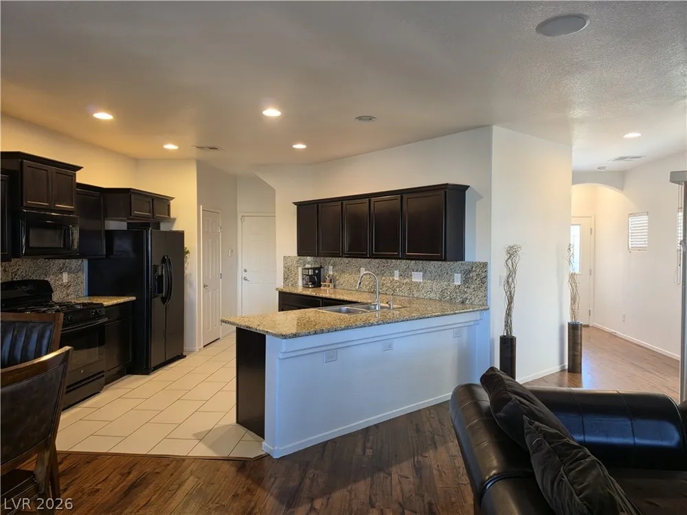 2880 Sparkling Sea Street Las Vegas, NV 89117