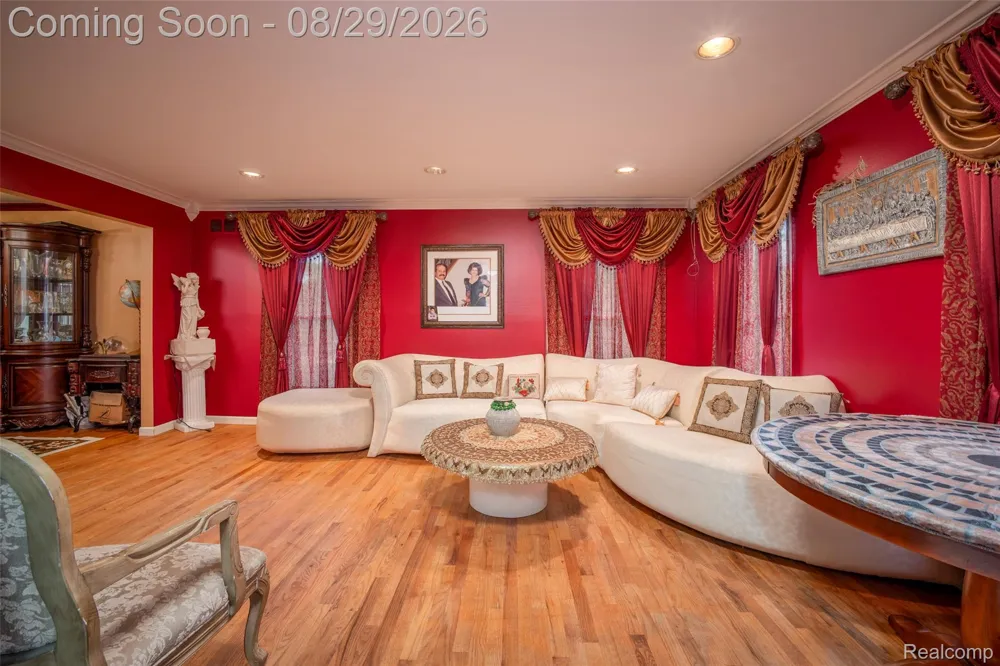 30991 Oak Valley Court Farmington Hills City, MI 48331
