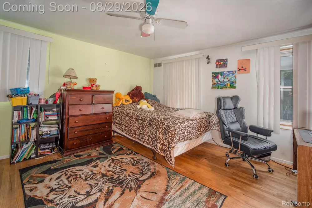 30991 Oak Valley Court Farmington Hills City, MI 48331
