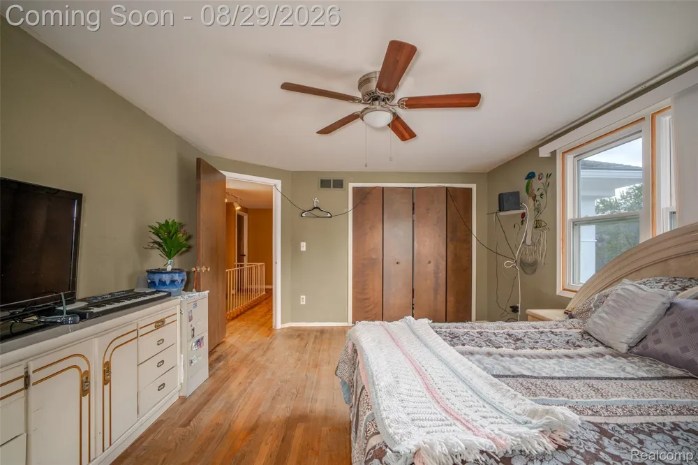 30991 Oak Valley Court Farmington Hills City, MI 48331
