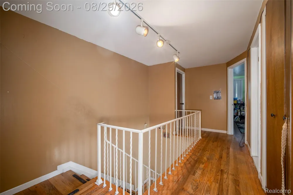 30991 Oak Valley Court Farmington Hills City, MI 48331