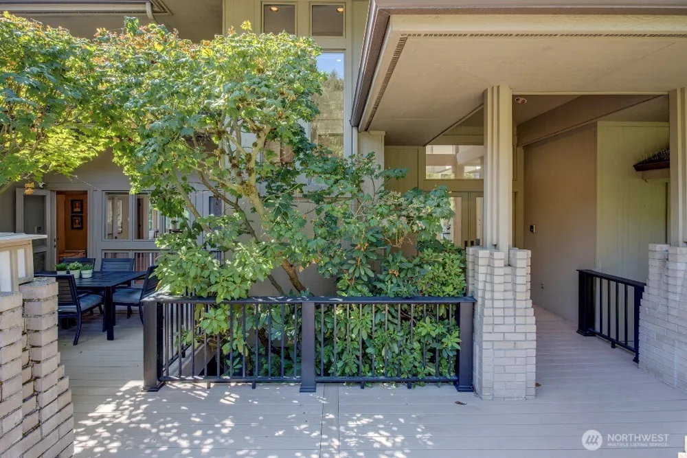 4715 81st Avenue SE Mercer Island, WA 98040