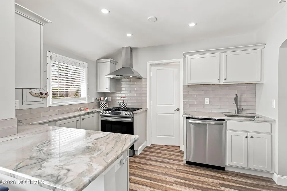 1020 3rd Avenue Wall, NJ 07719