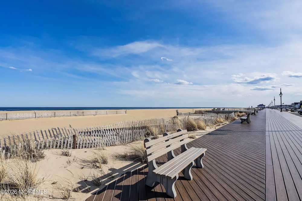 1020 3rd Avenue Wall, NJ 07719