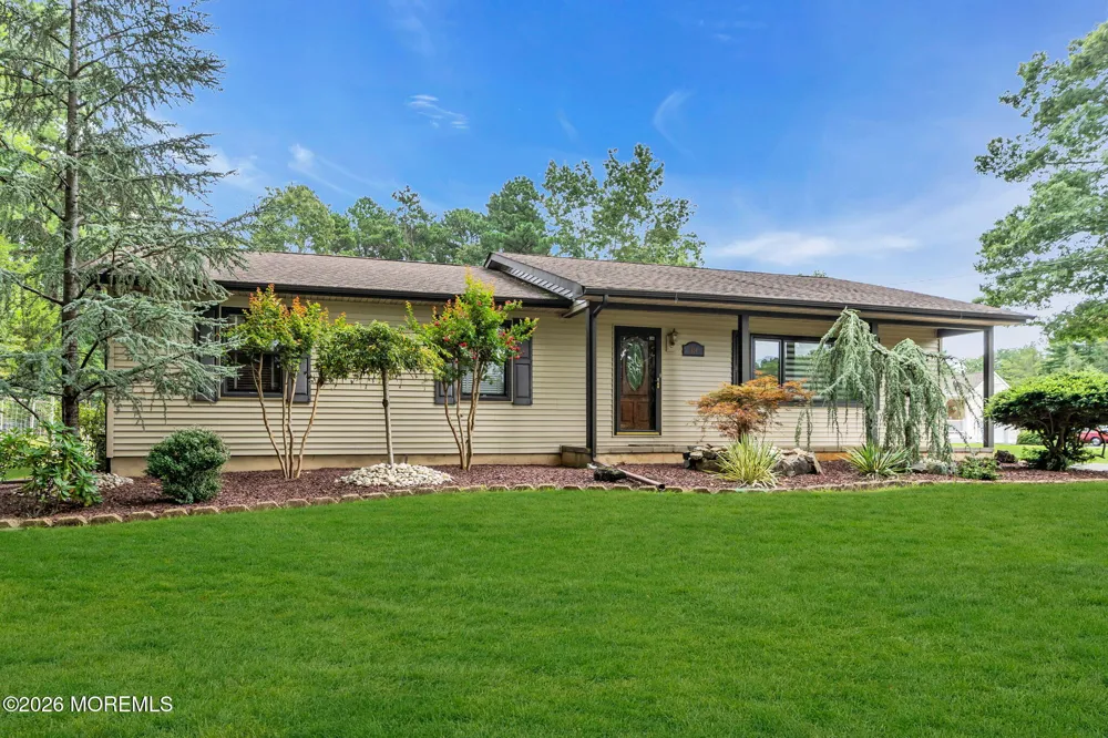 819 Harmony Road Jackson, NJ 08527