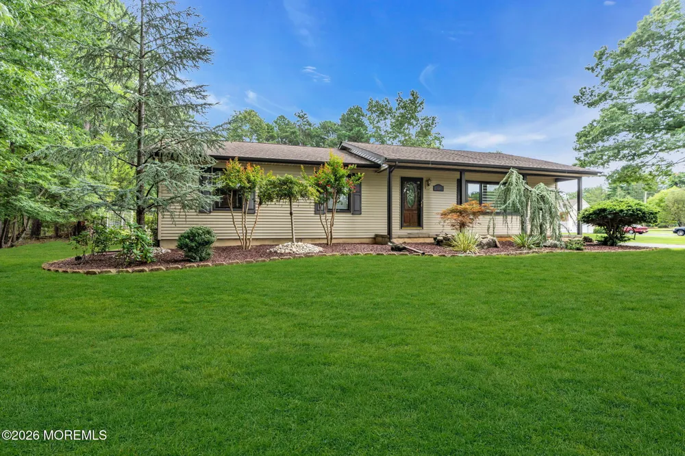 819 Harmony Road Jackson, NJ 08527