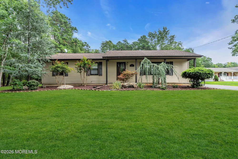 819 Harmony Road Jackson, NJ 08527