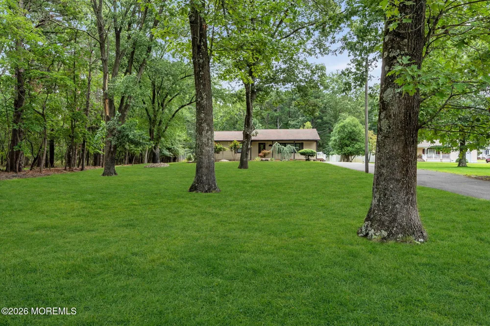 819 Harmony Road Jackson, NJ 08527